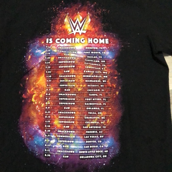 WWE Authentic Tour Shirt - Picture 4 of 5